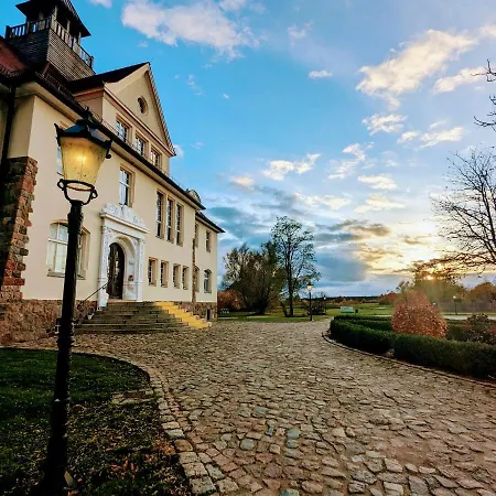 Schloss Krugsdorf Golf & 3* Zerrenthin