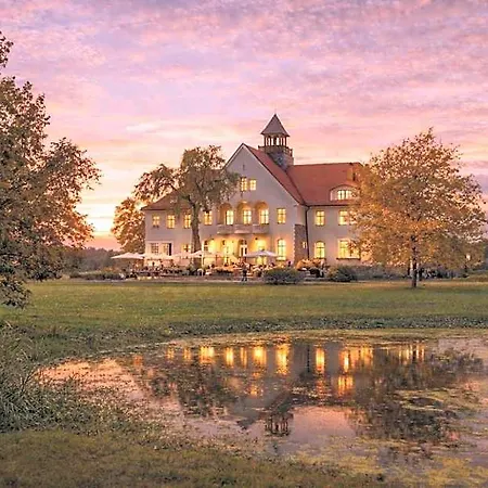 Schloss Krugsdorf Golf & 3*