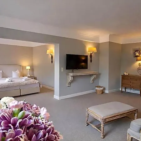 Schloss Krugsdorf Golf & Hotel 3*